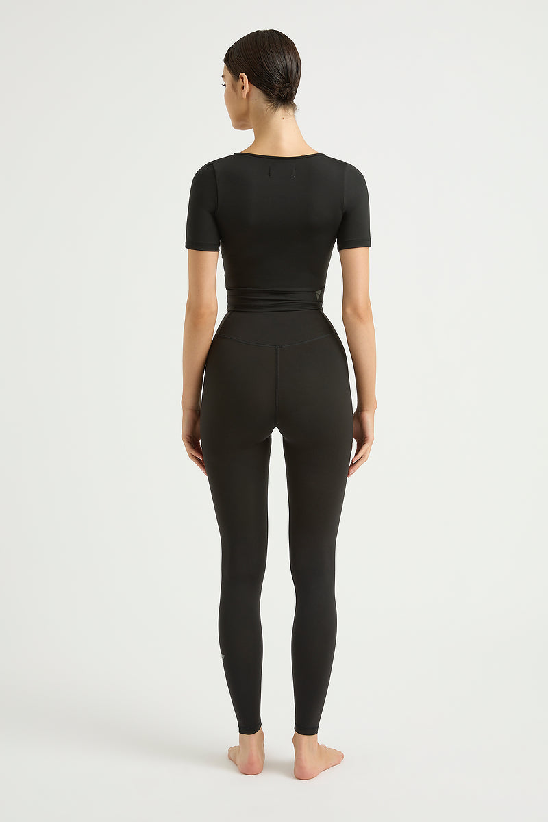ONDA Collagen Fitted Scoop Top
